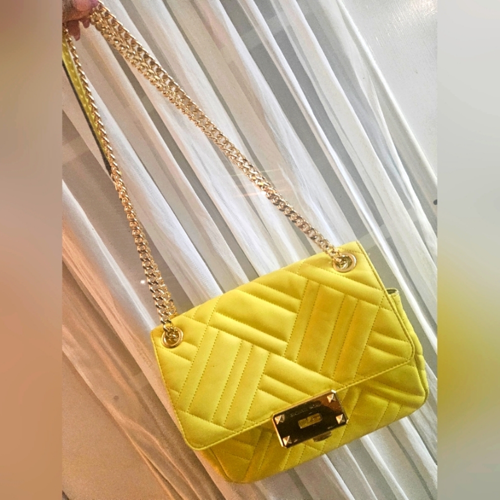 AUTHENTIC Michael Kors Chain Purse